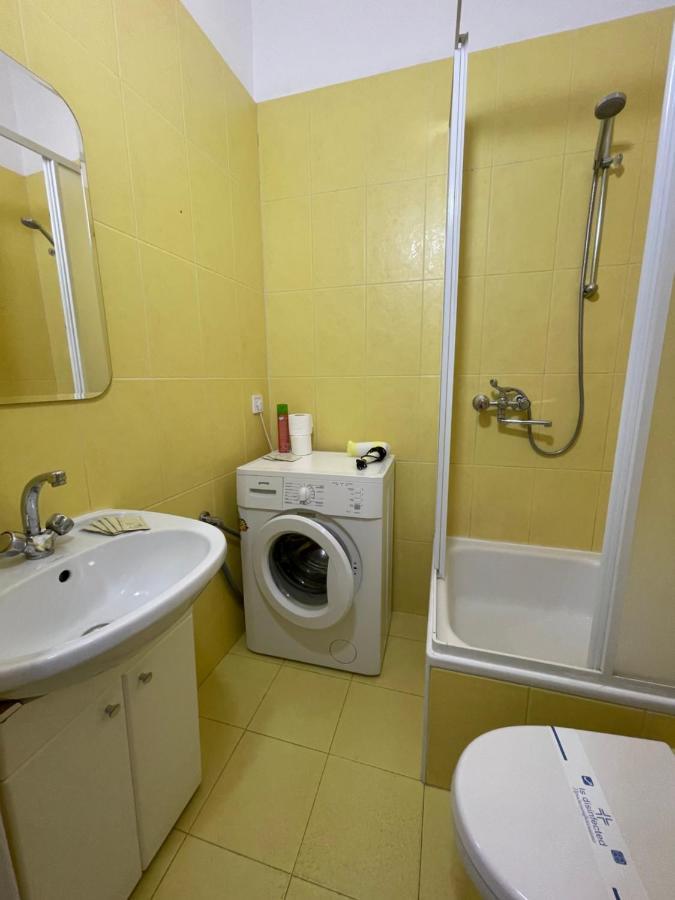 Avangard Passage Kryva Lypa Apartment Lviv Exteriör bild