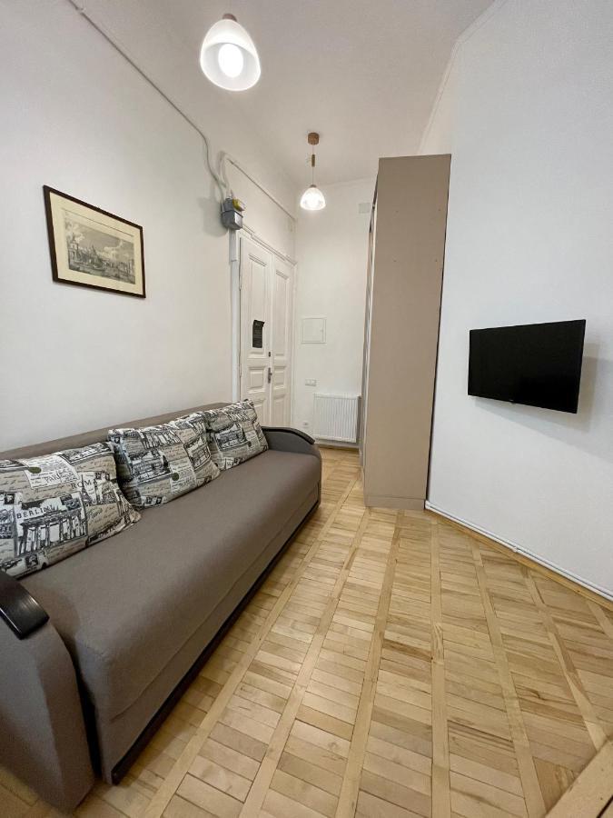Avangard Passage Kryva Lypa Apartment Lviv Exteriör bild
